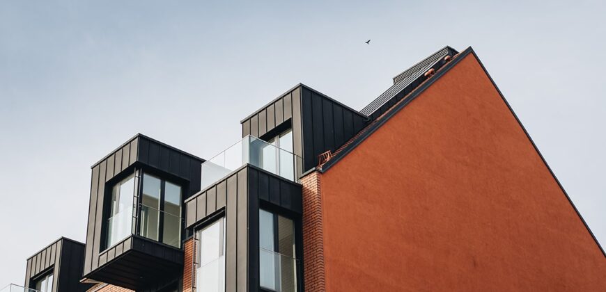 House In Foxhall Ave, Kingston